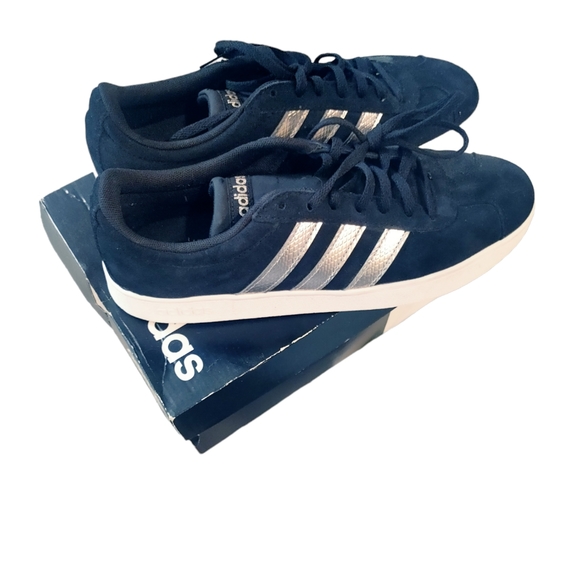 🎉(WMNS) Adidas VL Court 2.0 Black Platinum Metallic Sneakers🌺 - Picture 7 of 12